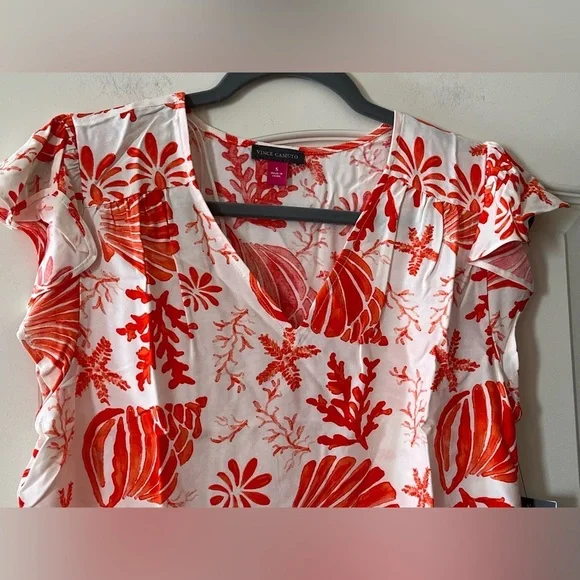 Vince Camuto Vibrant Red Seashell Print Rayon Blouse Women’s Size Small - Picture 12 of 15